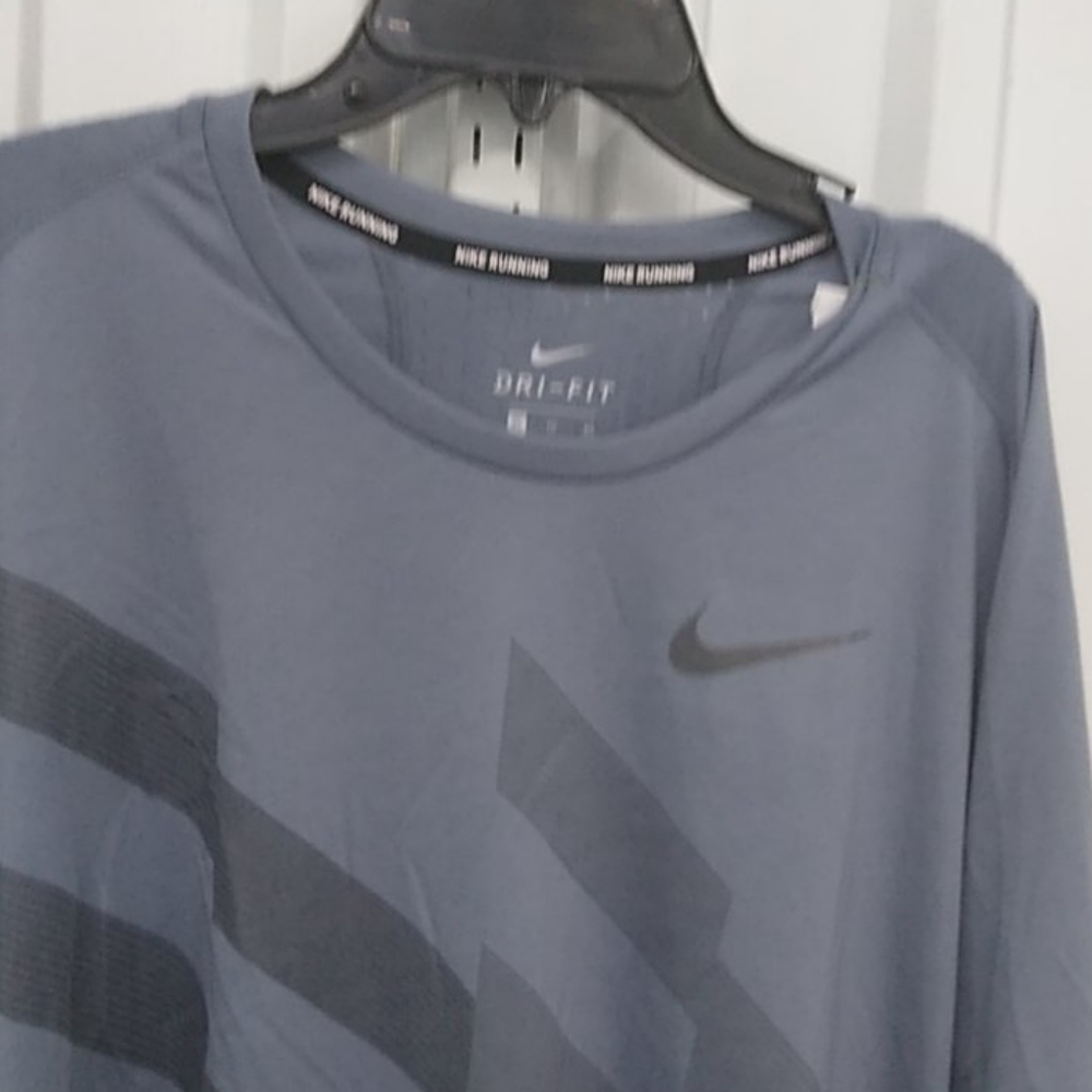 Men's t-shirt